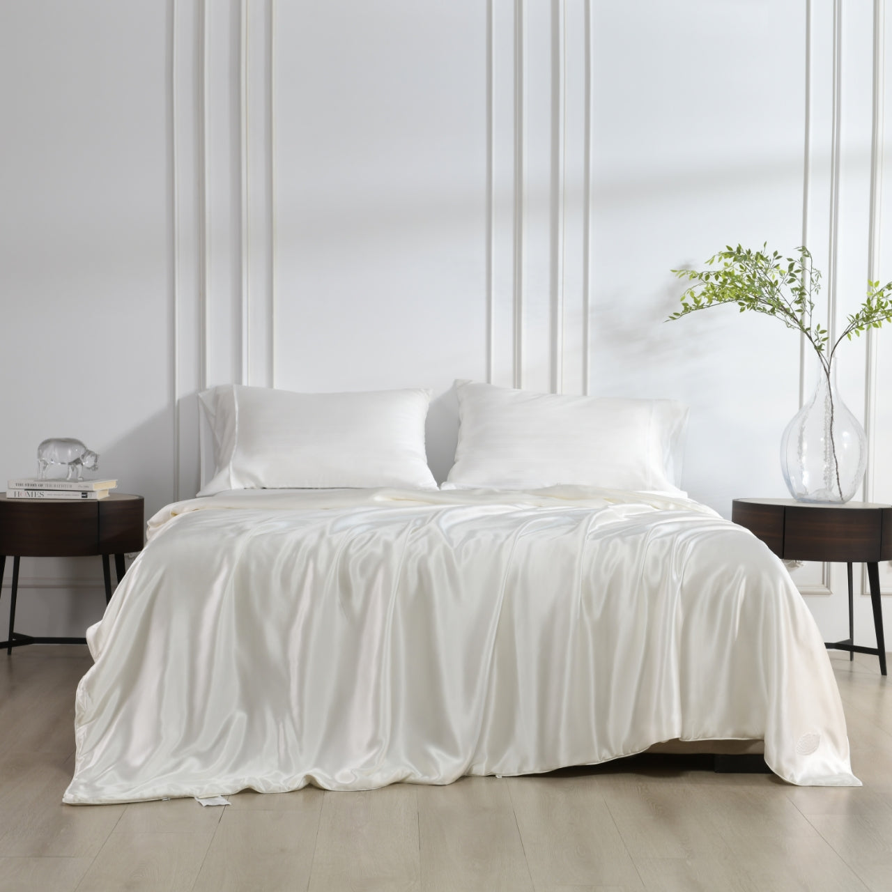 Summer Weight Silk Filled Comforter With Silk Shell - Online Exclusive