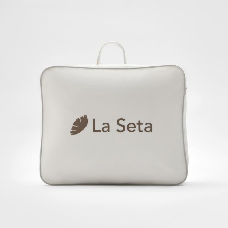 Perle Silk Silk Comforter Packaging