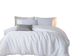 Open image in slideshow, Custom Order Winter Weight Silk Comforter
