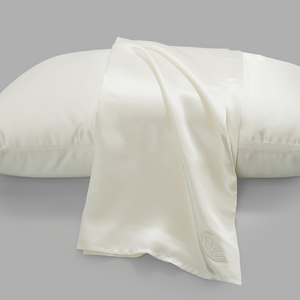 Open image in slideshow, charmeuse silk pillowcase, 22 momme silk pillowcse
